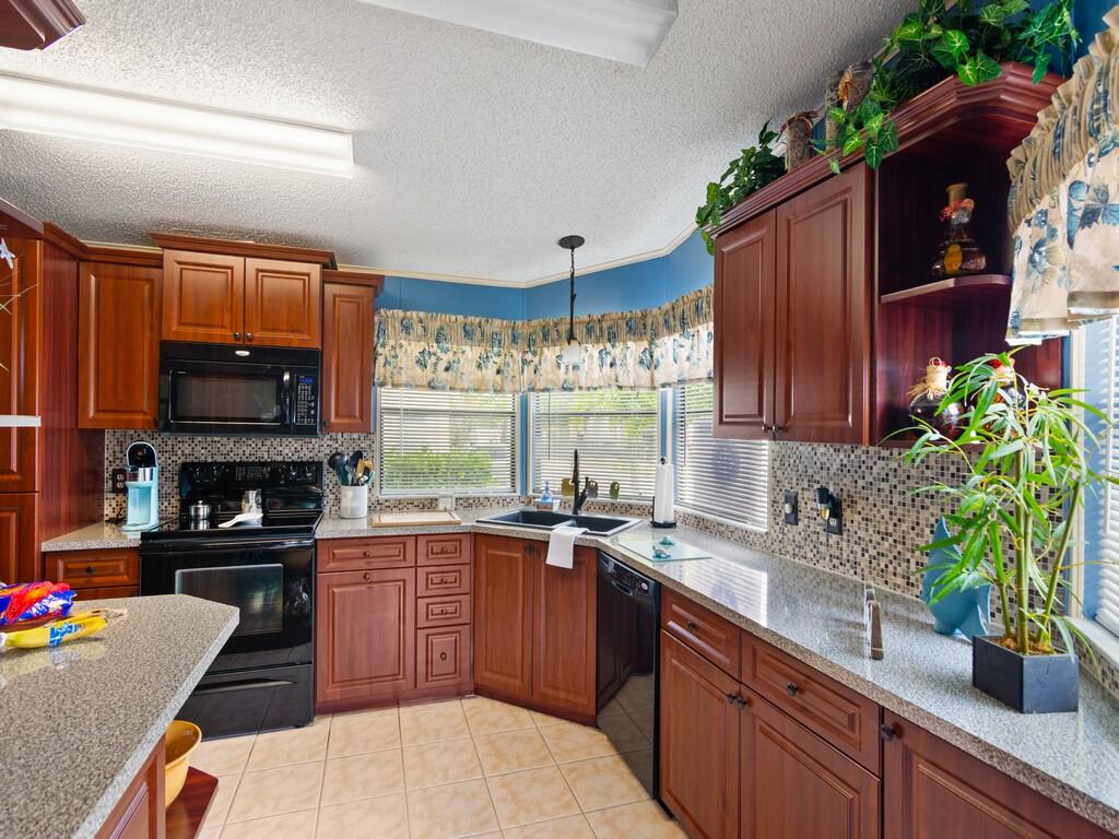 561 Barb Ann Lane, Port St. Lucie