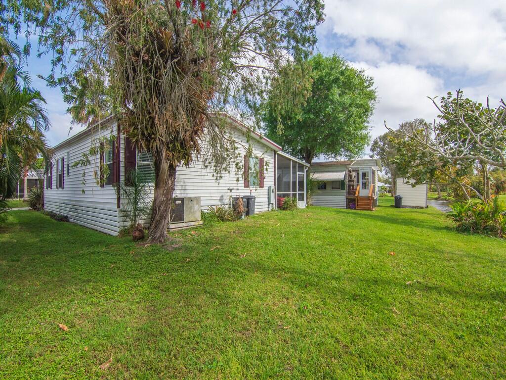 7 Gorda Way, Port St. Lucie