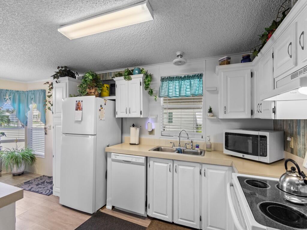 7 Gorda Way, Port St. Lucie