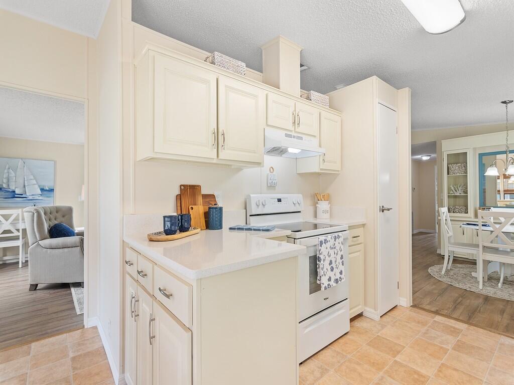 15 SE Iberian Lane, Port St. Lucie