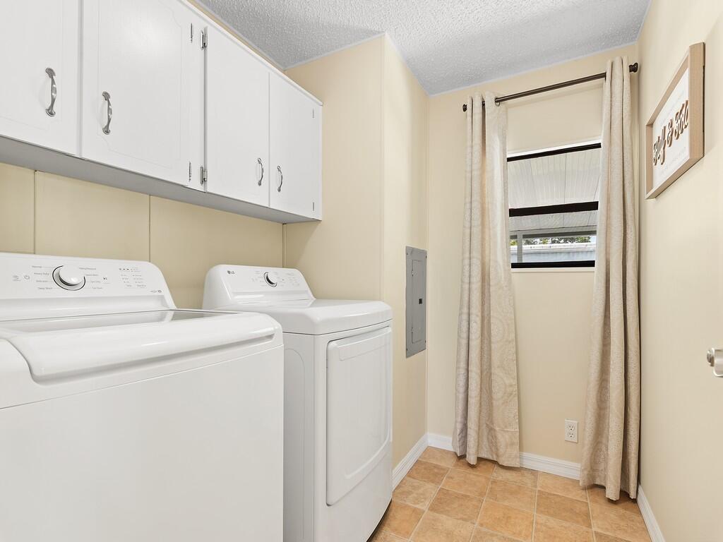 15 SE Iberian Lane, Port St. Lucie
