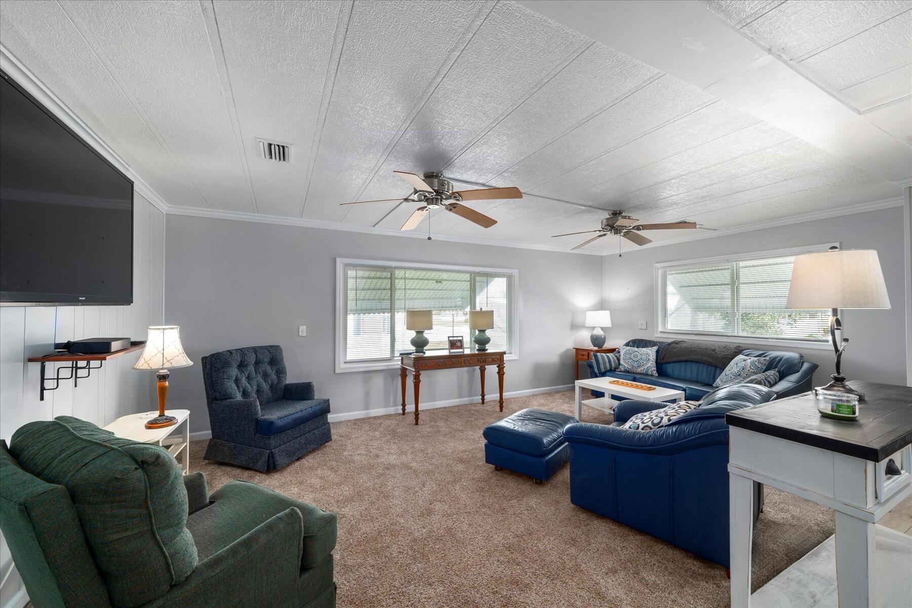 261 NE Cameo Way