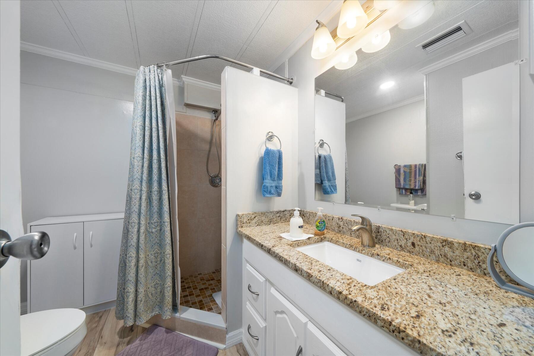 261 NE Cameo Way