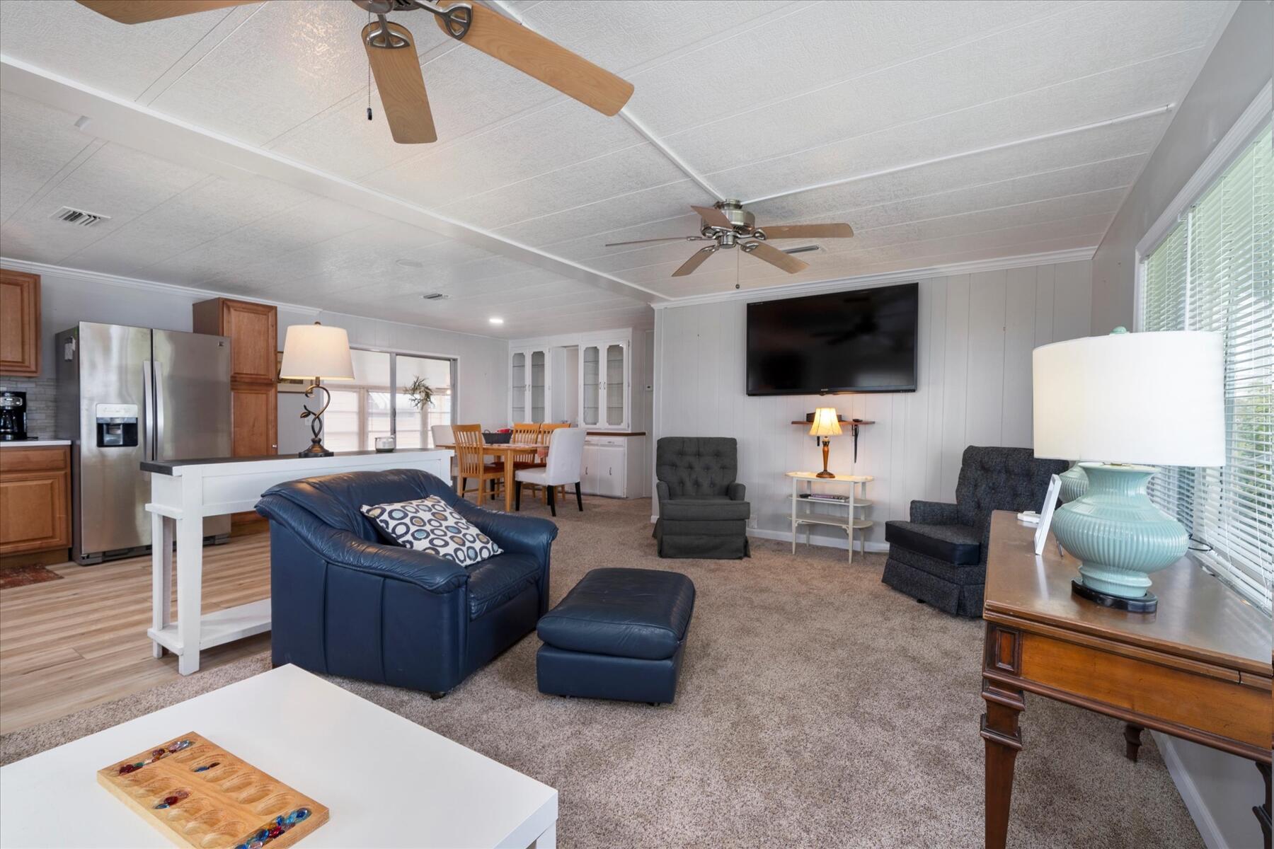 261 NE Cameo Way