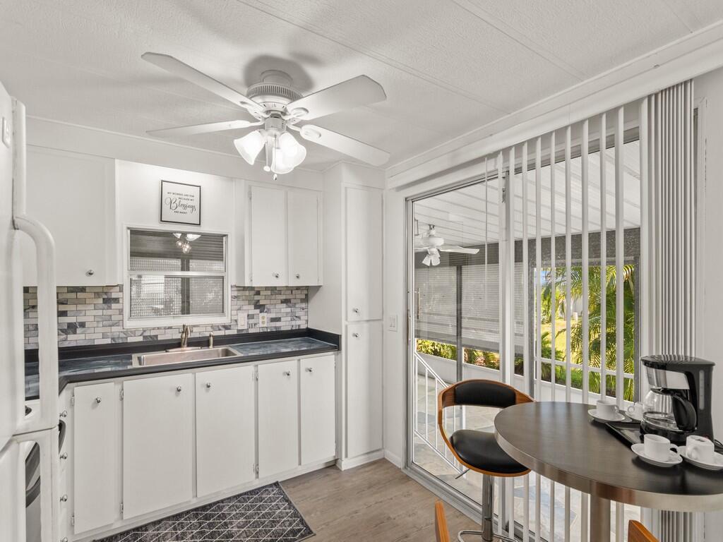 300 NE Opal Drive
