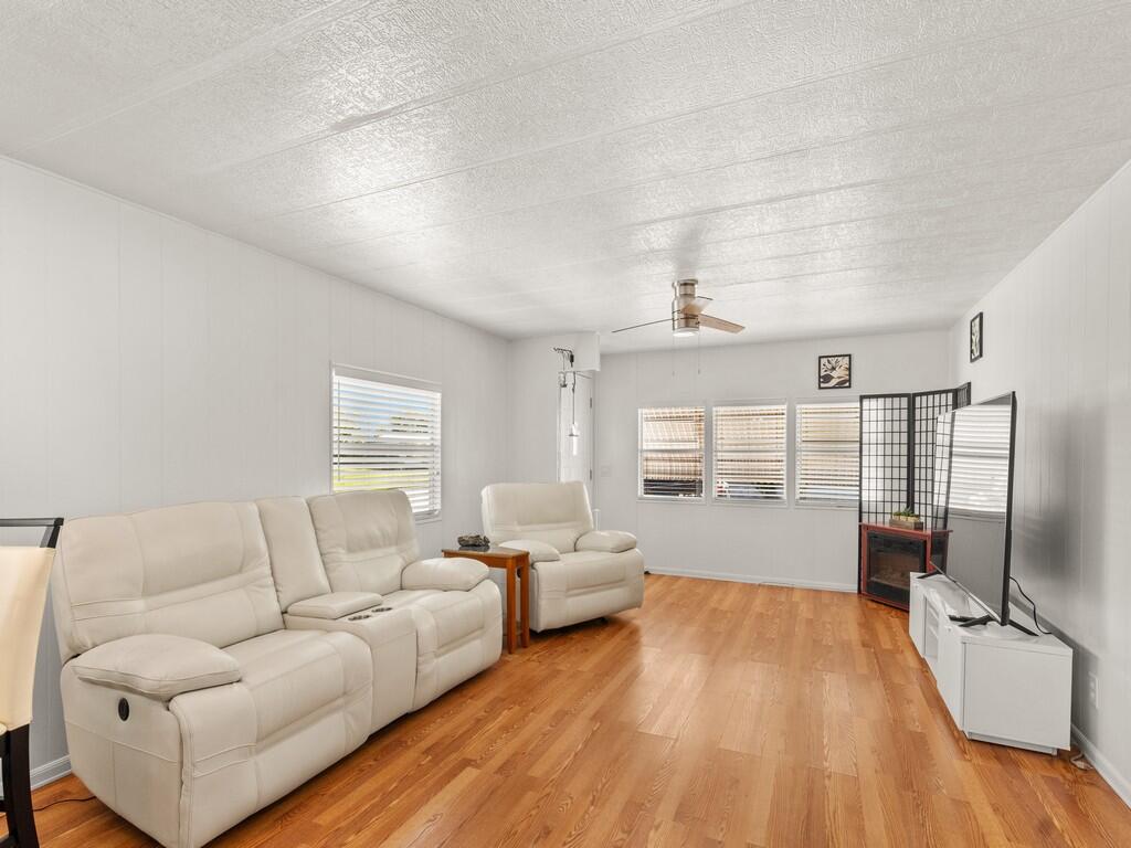 300 NE Opal Drive