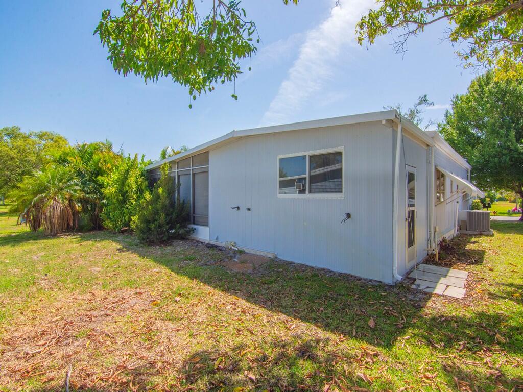 300 NE Opal Drive
