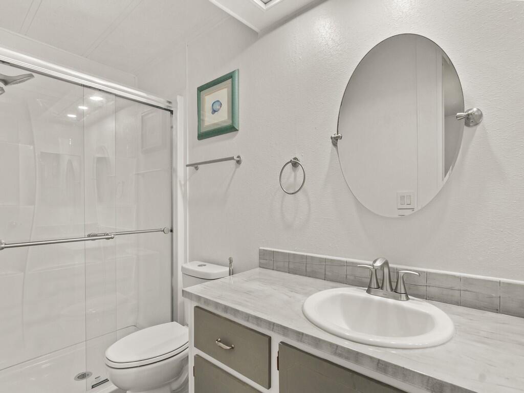 300 NE Opal Drive