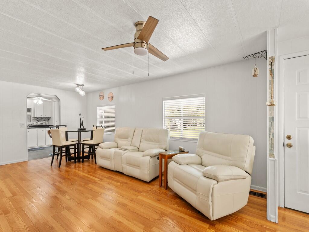 300 NE Opal Drive