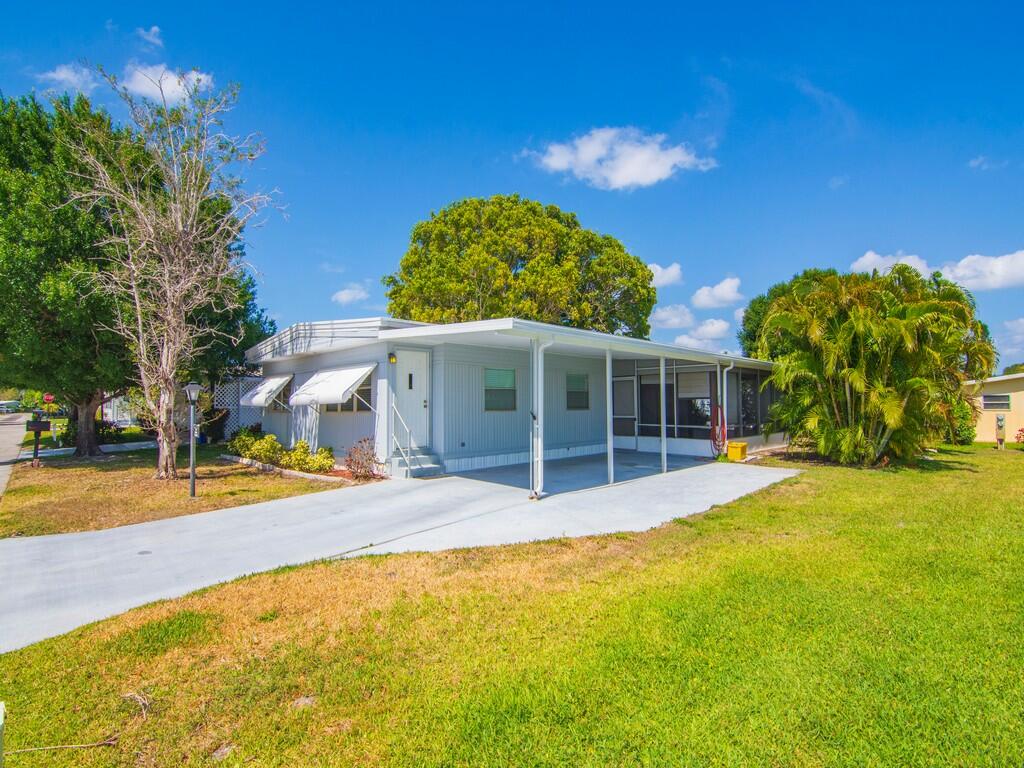 300 NE Opal Drive