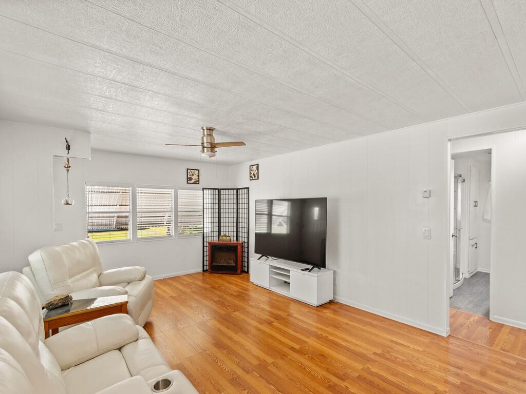 300 NE Opal Drive