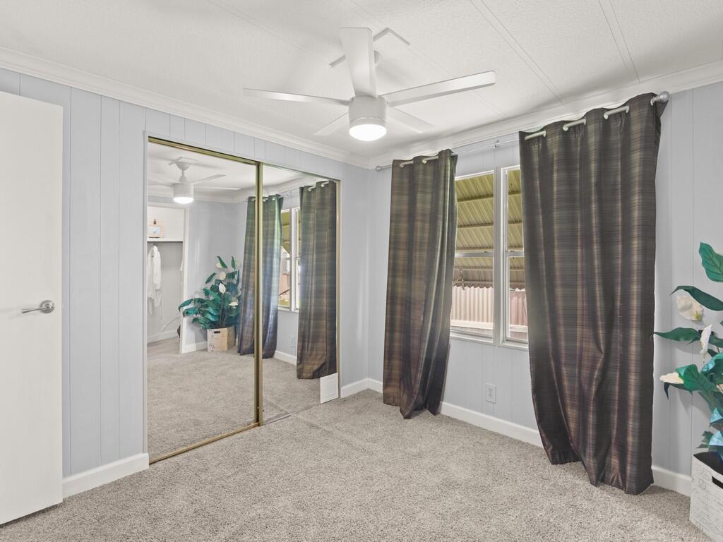 125 La Vaughn Circle