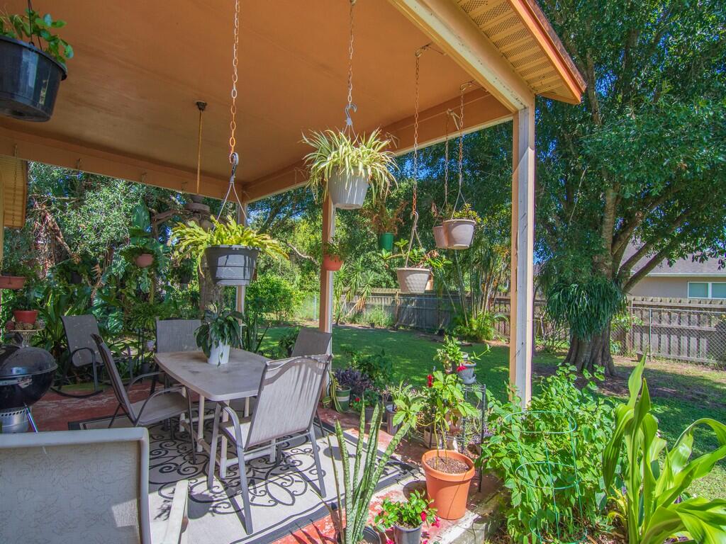 714 SW Andrew Road, Port St. Lucie