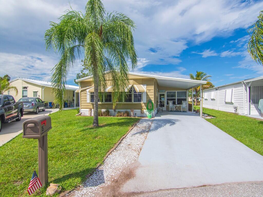 17 El Morrow, Port St. Lucie