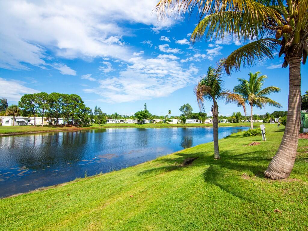 17 El Morrow, Port St. Lucie
