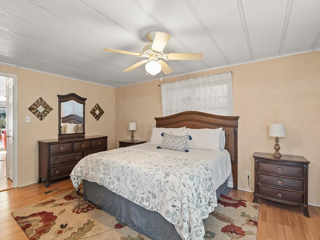 4 N North Warner Drive