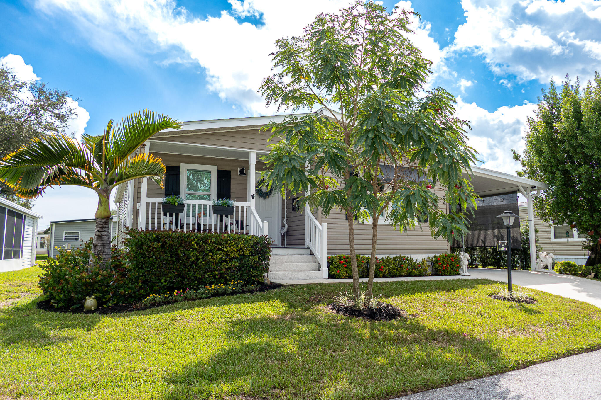 94 N North Warner Drive