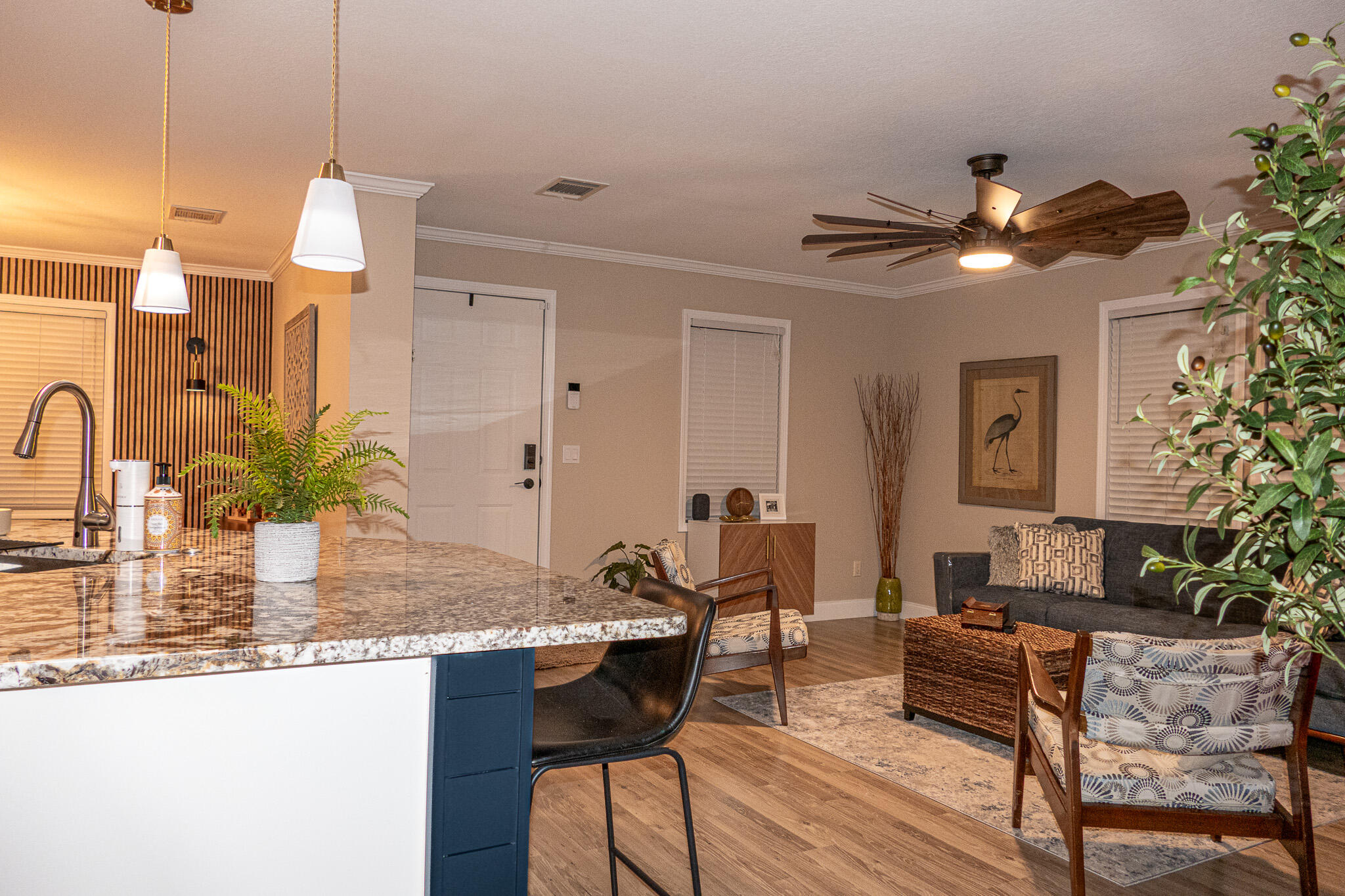 94 N North Warner Drive