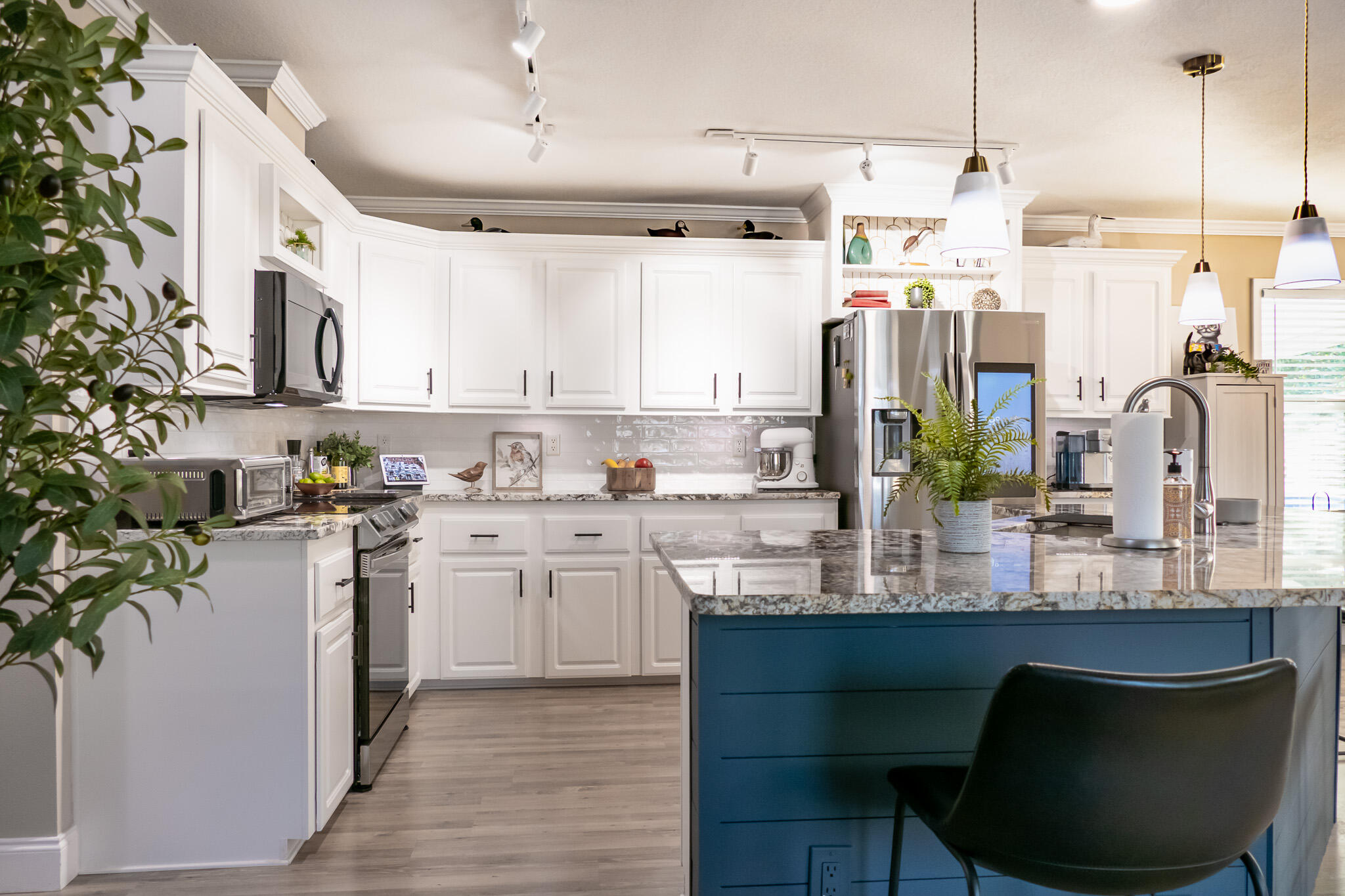 94 N North Warner Drive