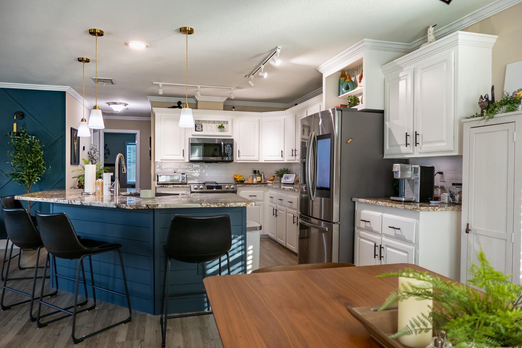 94 N North Warner Drive