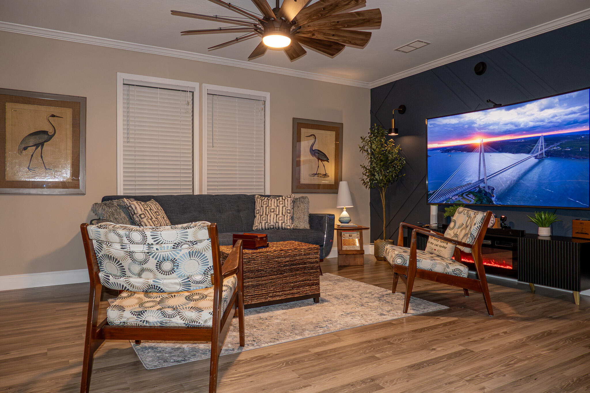 94 N North Warner Drive