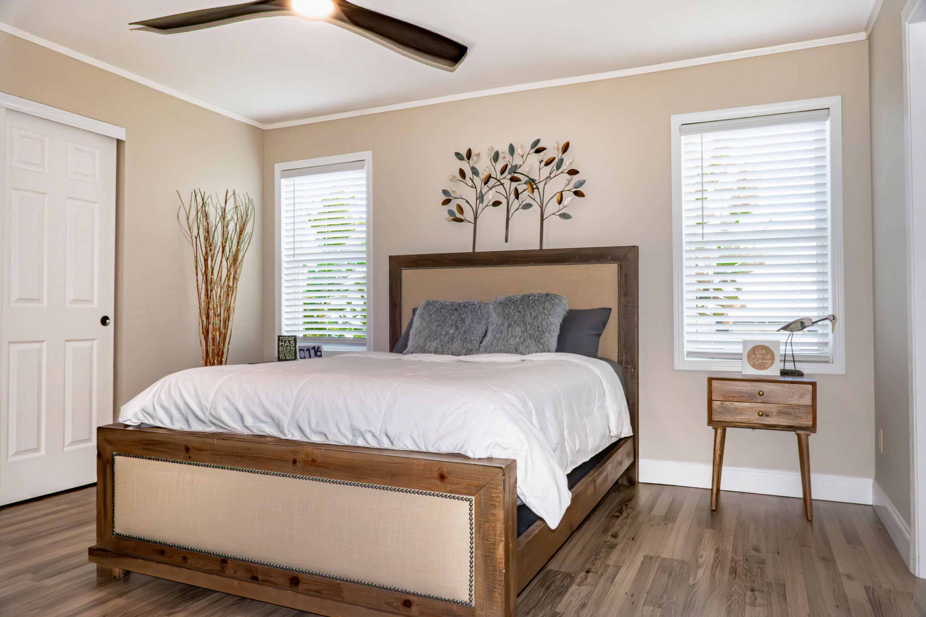 94 N North Warner Drive