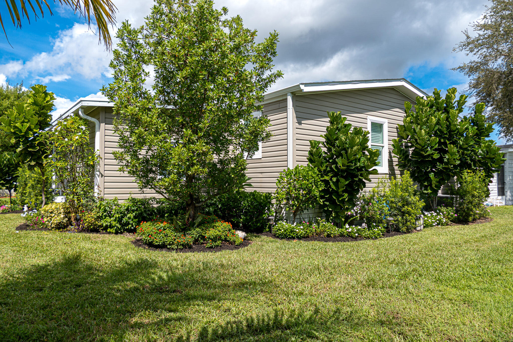 94 N North Warner Drive