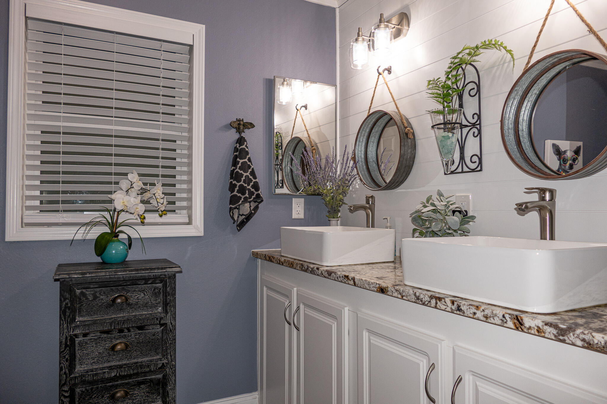 94 N North Warner Drive