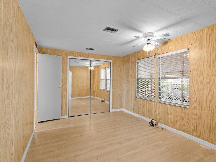 434 NE Topaz Terrace