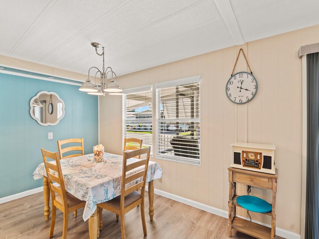 4800 SE Federal Highway Highway 76