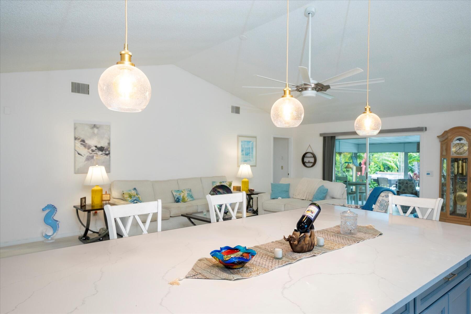 6751 SE Lillian Court