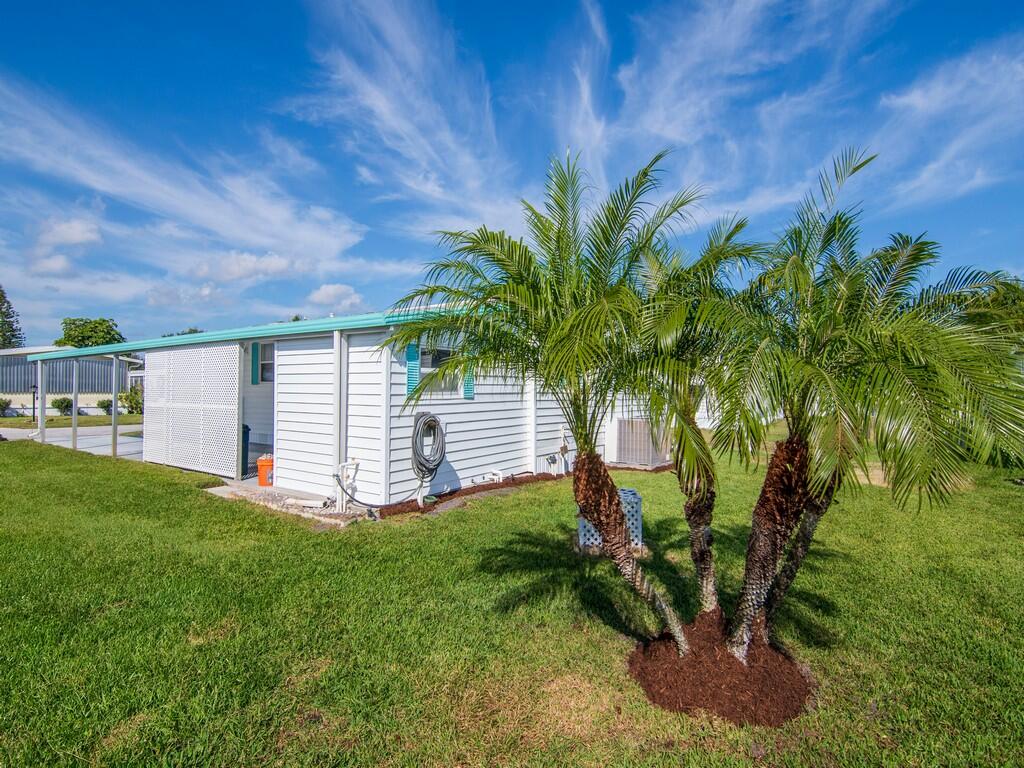 236 NE Sunshine Lane