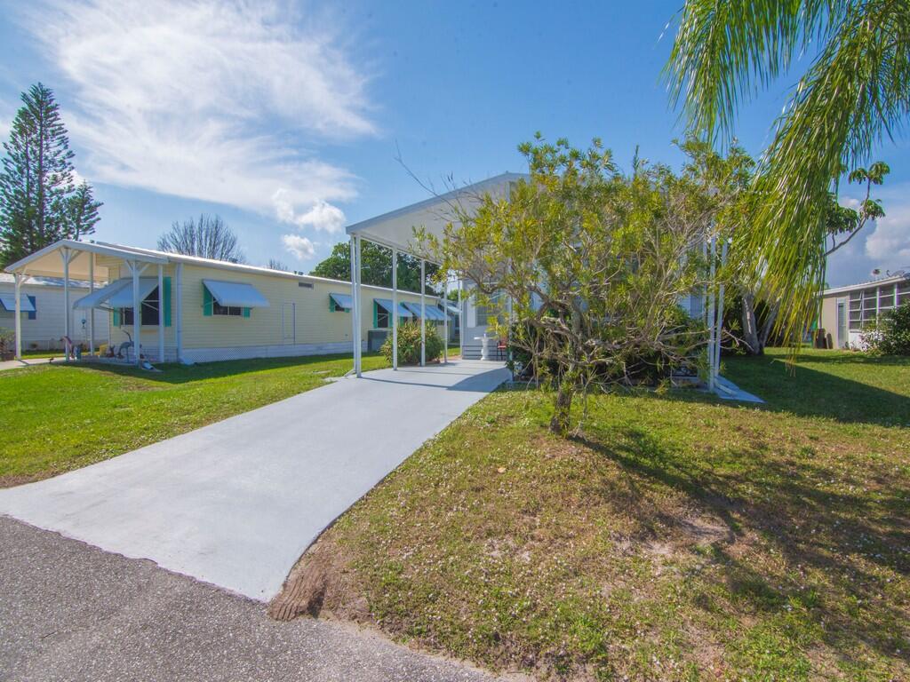 4 Oliva Road, Port St. Lucie