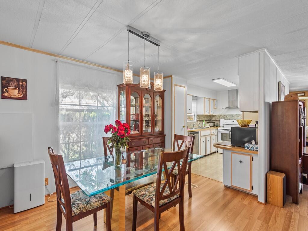 4 Oliva Road, Port St. Lucie