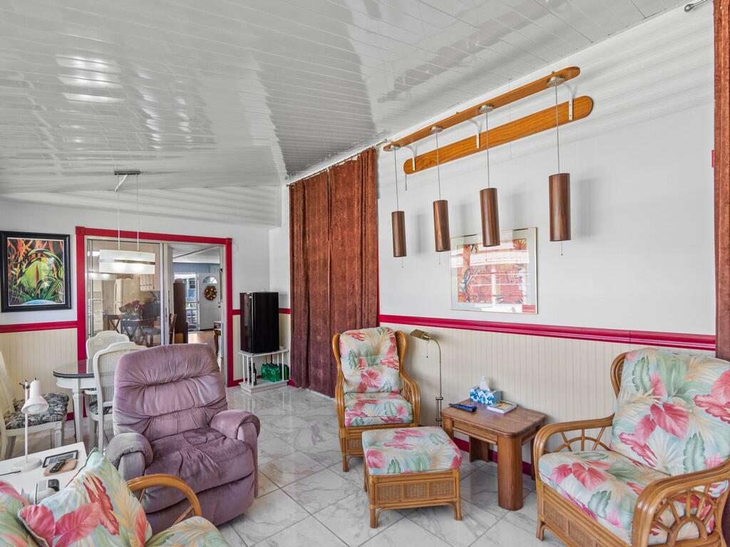 4 Oliva Road, Port St. Lucie