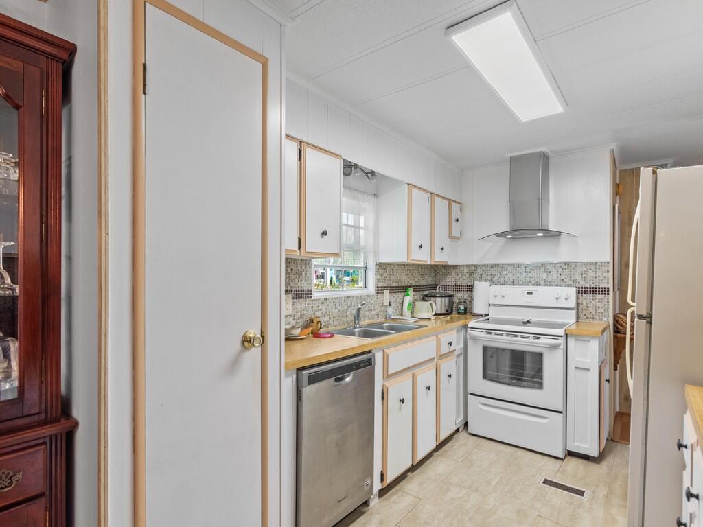 4 Oliva Road, Port St. Lucie