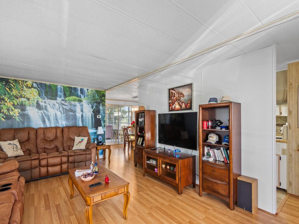 4 Oliva Road, Port St. Lucie