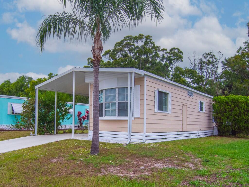 61 E Caribbean, Port St. Lucie