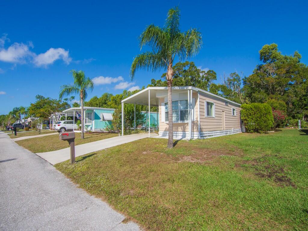 61 E Caribbean, Port St. Lucie
