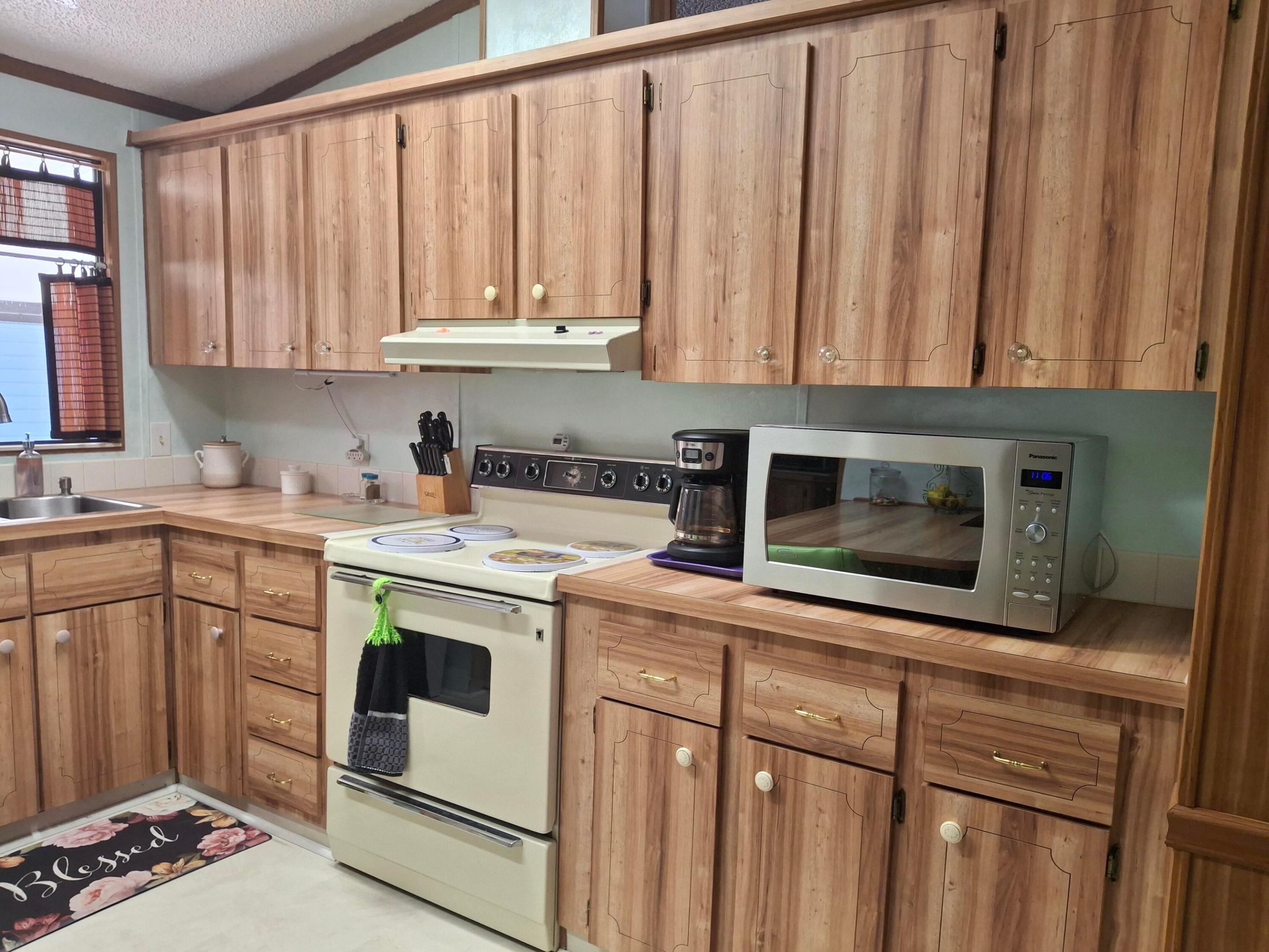 8165 Buckthorn Circle, Port St. Lucie