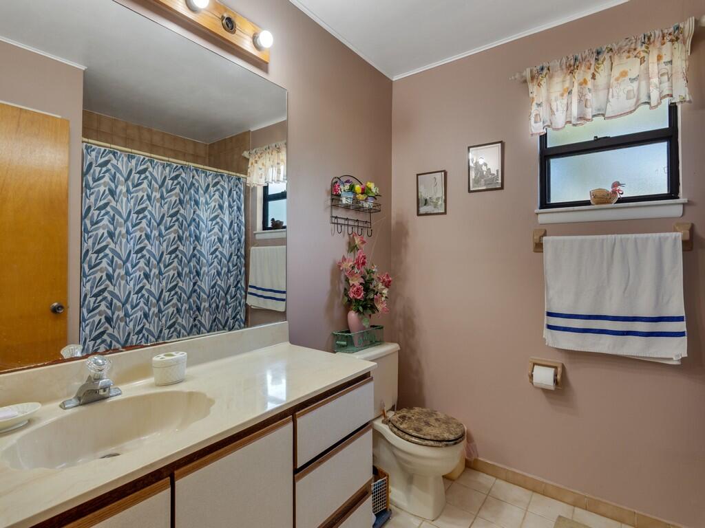 2543 SE Price Court, Port St. Lucie