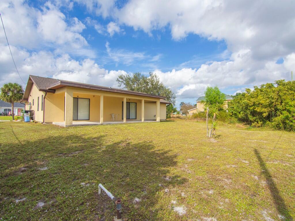 2543 SE Price Court, Port St. Lucie