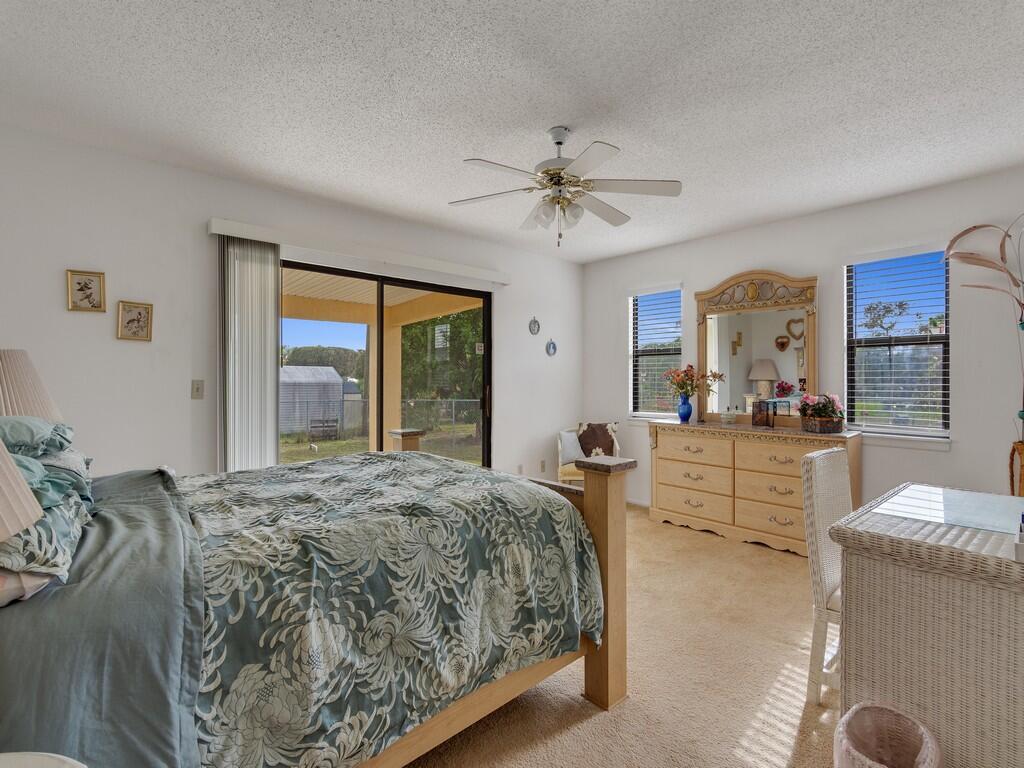 2543 SE Price Court, Port St. Lucie