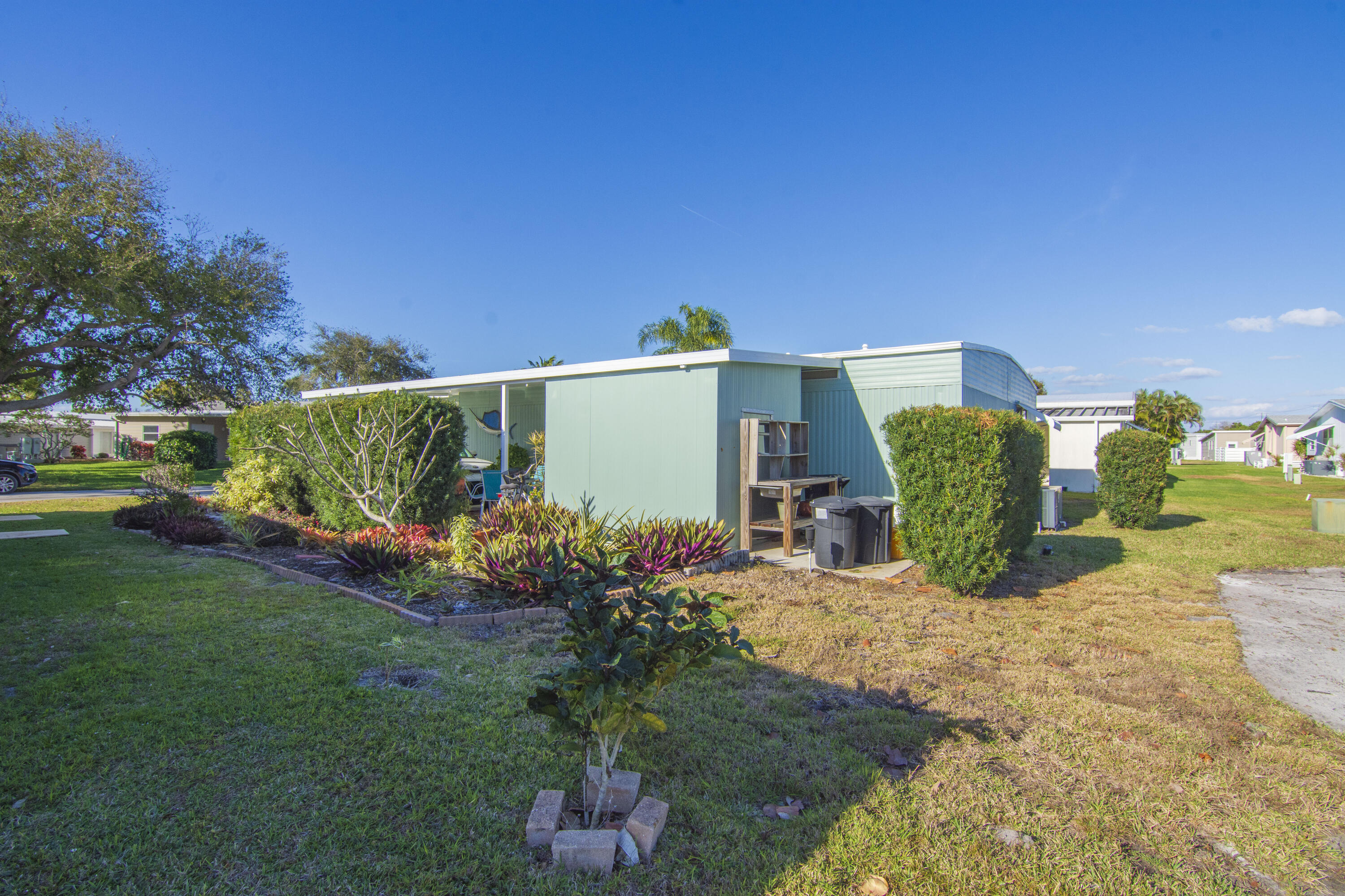 485 Onyx Way