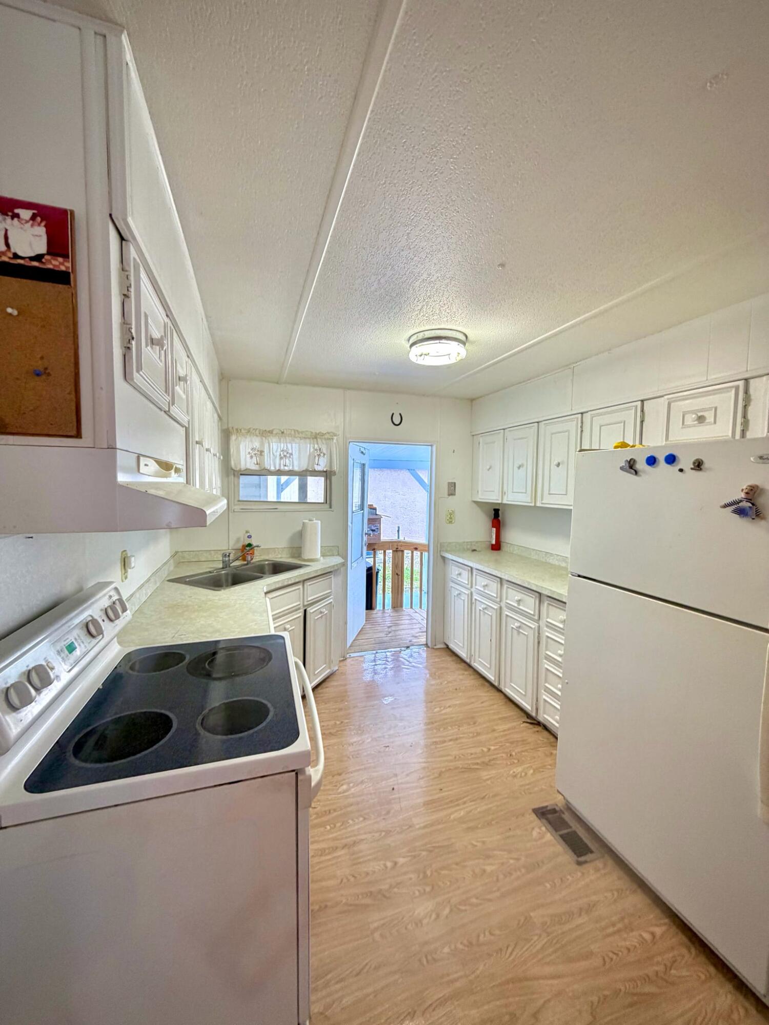 14 Golf Drive, Port St. Lucie