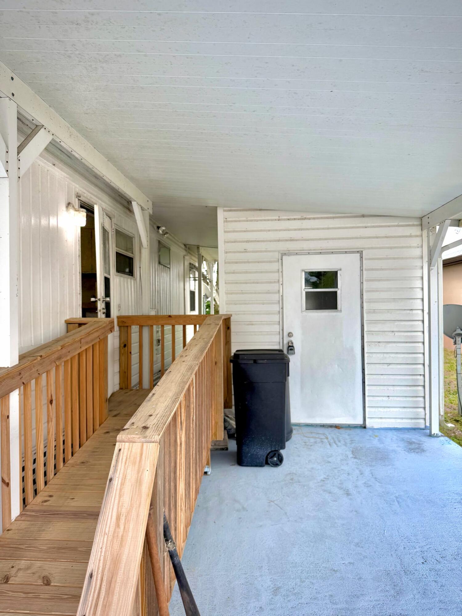 14 Golf Drive, Port St. Lucie