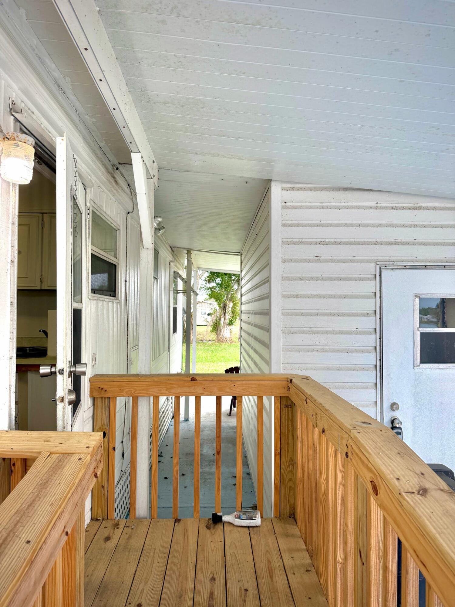 14 Golf Drive, Port St. Lucie
