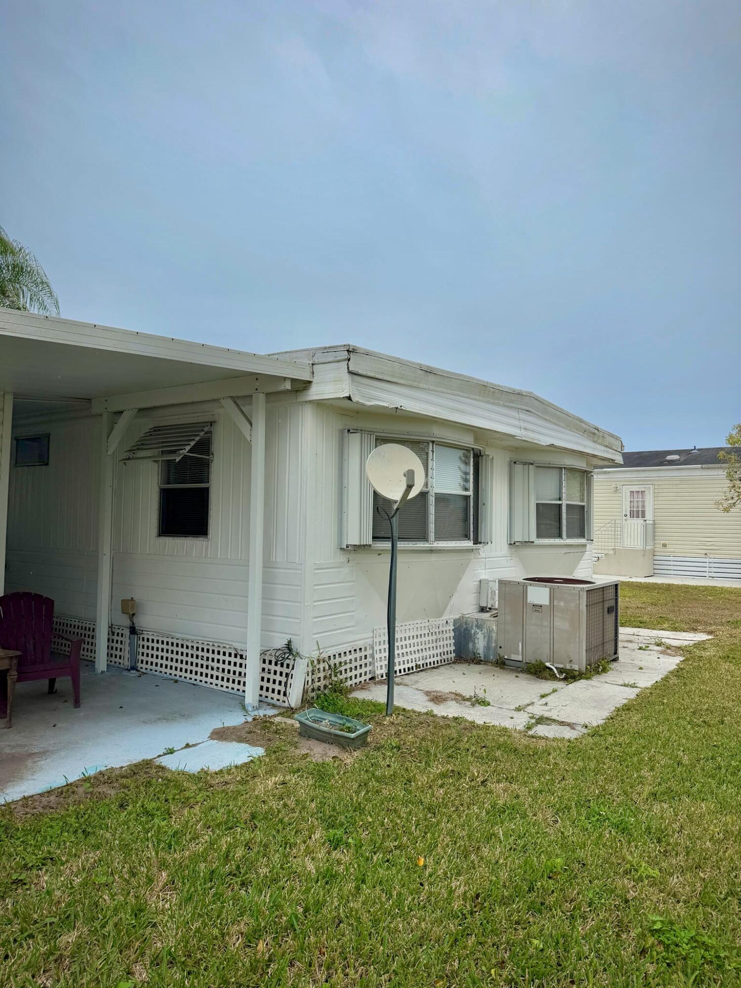 14 Golf Drive, Port St. Lucie
