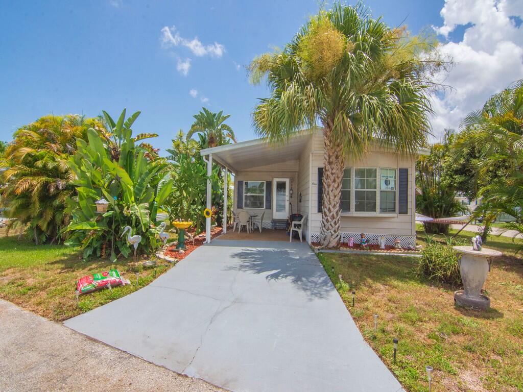 1 Castilla Lane, Port St. Lucie