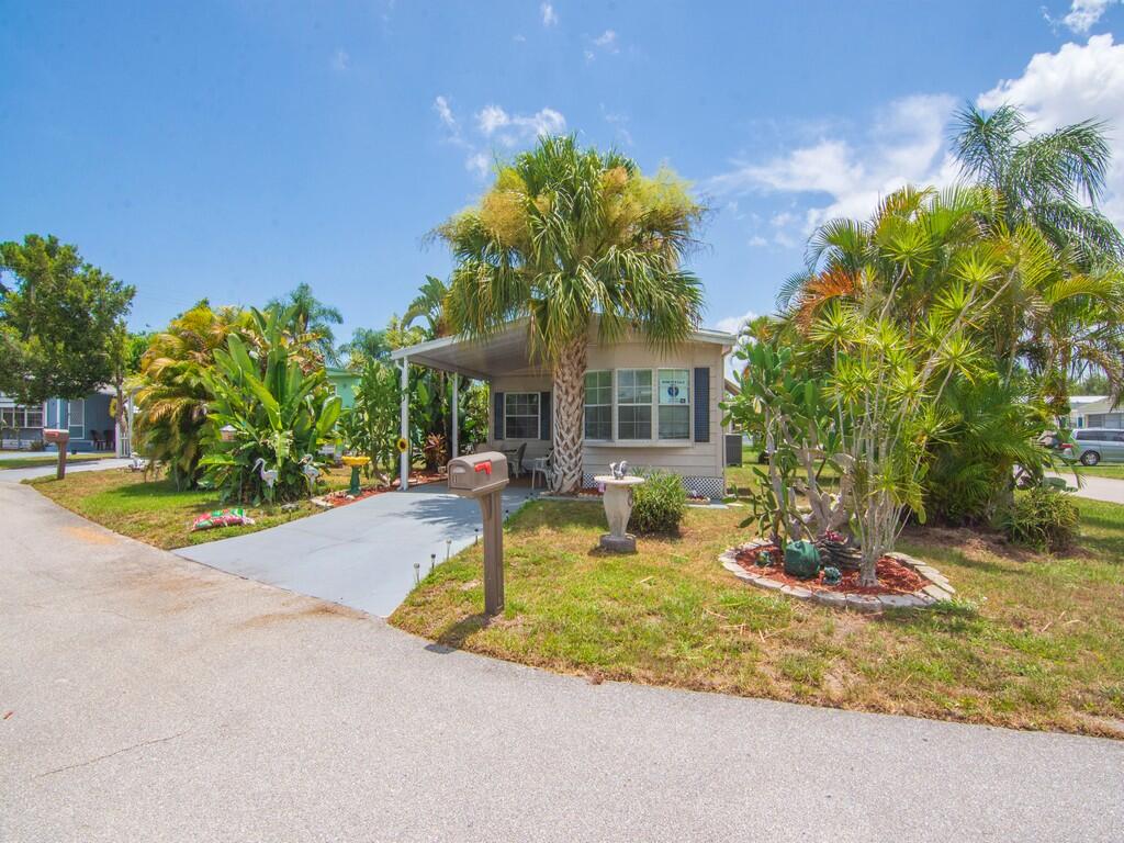 1 Castilla Lane, Port St. Lucie